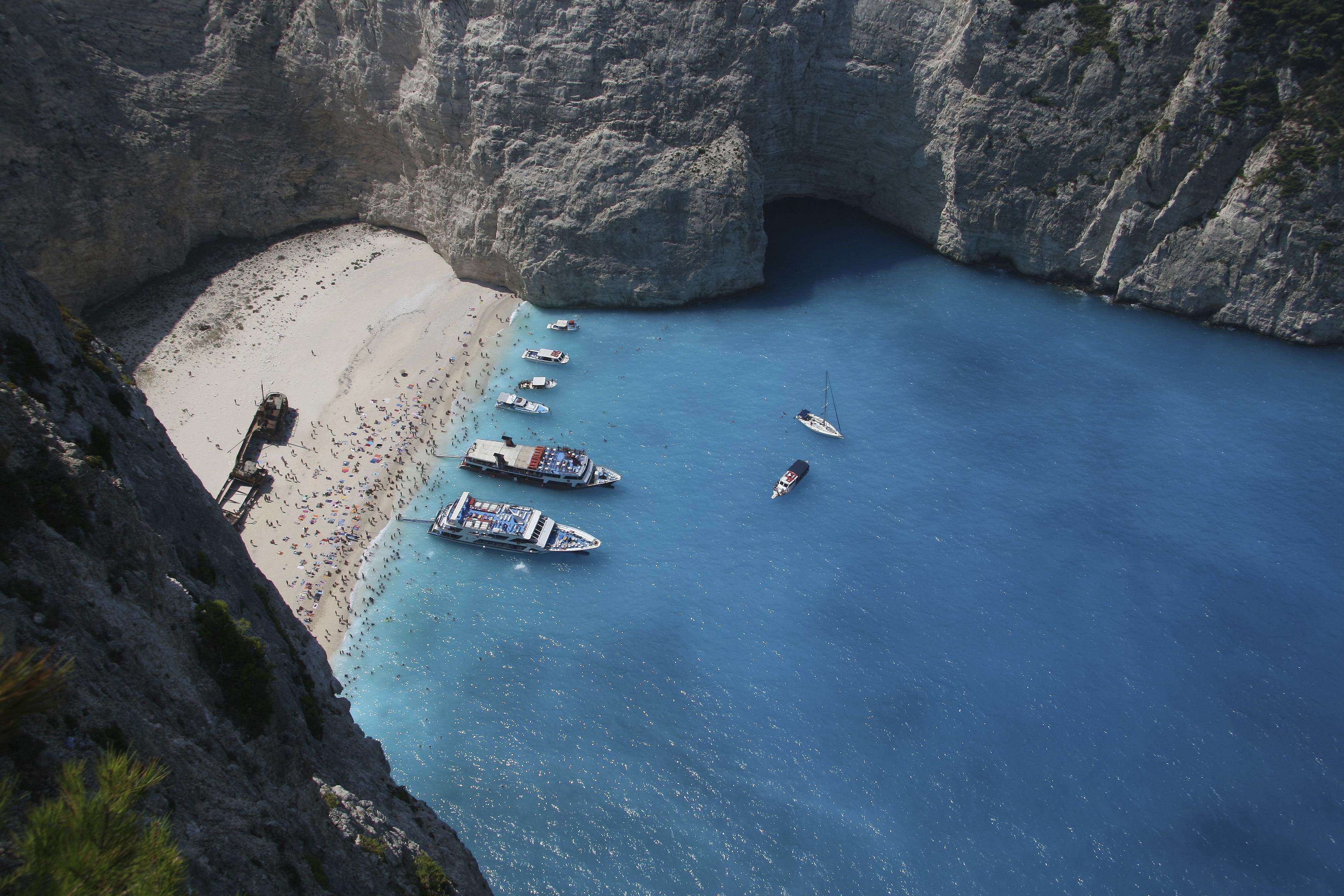 10 Best Peloponnese Islands Tours & Vacation Packages 2020/2021 - TourRadar