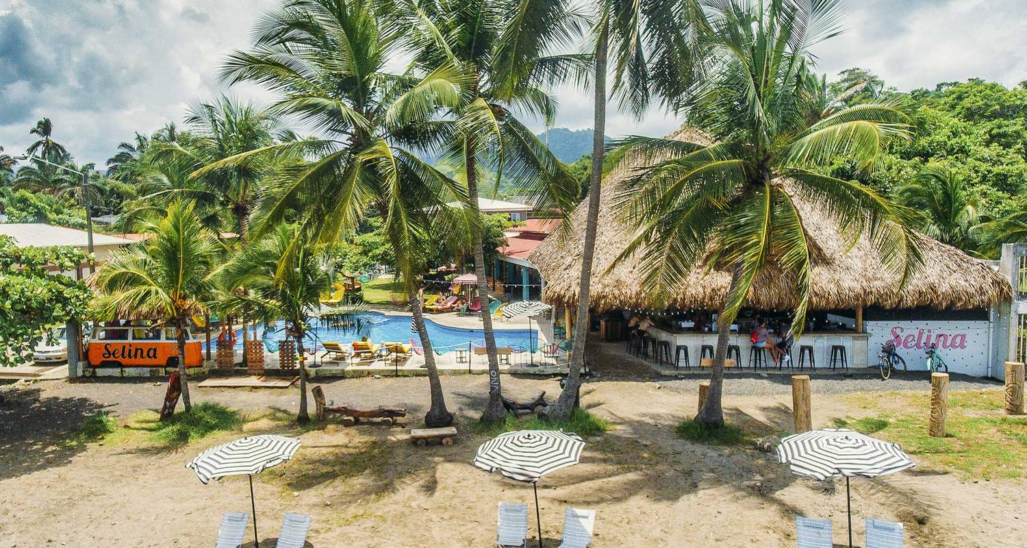 Surf Guiding Package 6 Days in Jaco - Selina