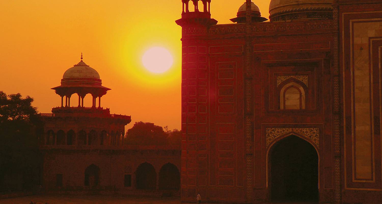 Taj Mahal Extension (Original) - Intrepid Travel