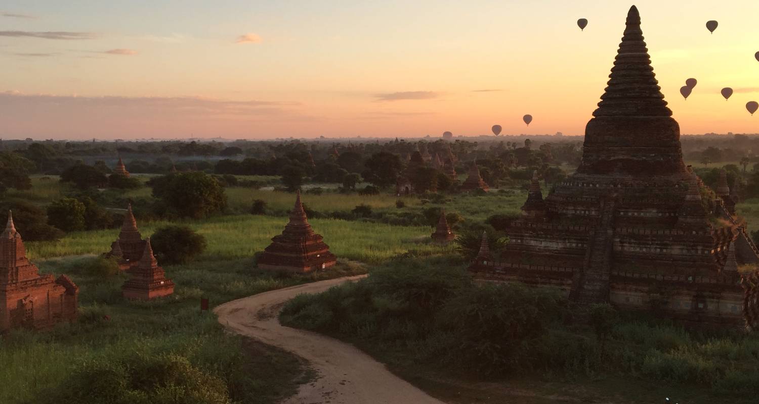 Travel to relax with Day cruise between Mandalay-Bagan - Green Wood Tourism Co.,Ltd