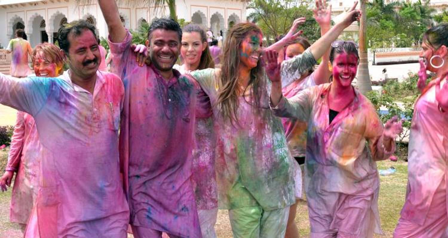 Holi, Festival of Colour - 8 days (including Fatehpur Sikri) - On The Go Tours