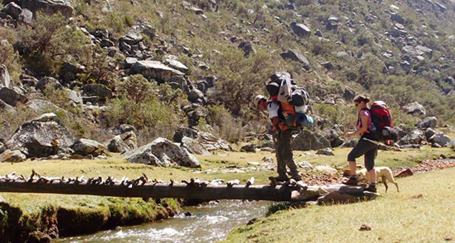 Trekking Quilcayhuanca & Cojup (03 Days/02 Nights) SHARED GROUP - Peru Andes Holidays