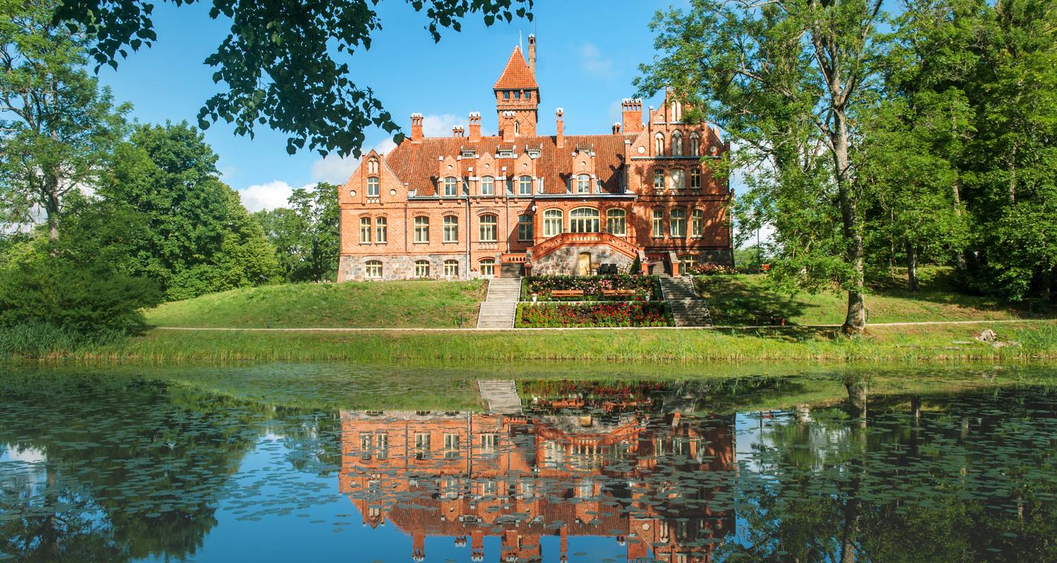 Small Group Highlights of the Baltic States in 8 Days - Instant Booking! - Travel Addicts Club