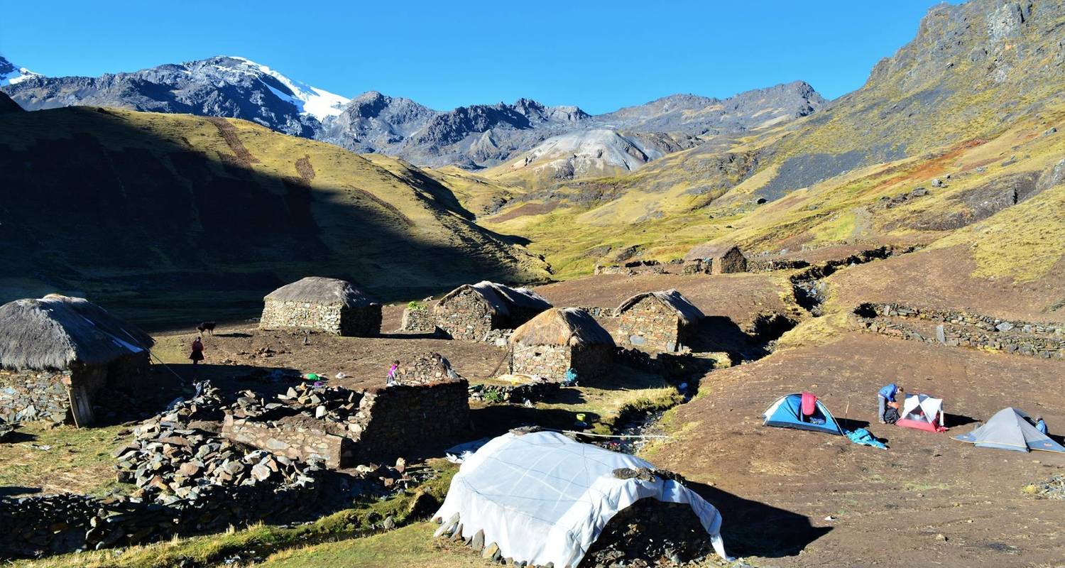Spiritual Trek to the Mystical Lands of The Q'eros - Moonay Mystical Journeys