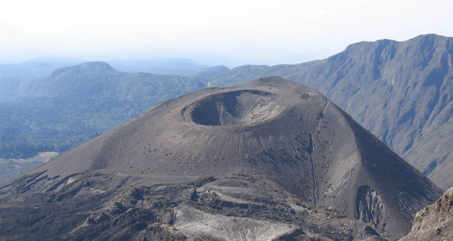 4 Days Mt Meru Trekking Tour + 2 Nights Hotel Stay (6 Day Tour) - Motherland Safari