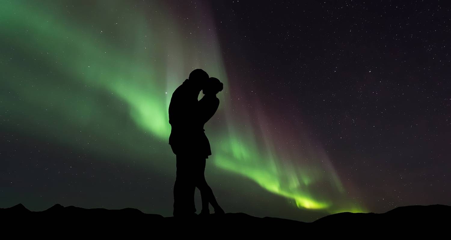 Iceland's Magical Northern Lights (Standard) - Collette