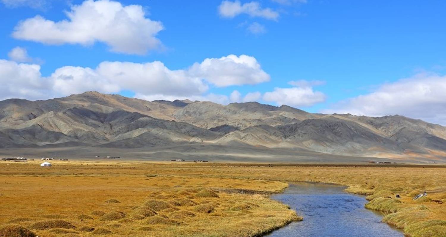 Nomads & Mountains of Central Asia & Mongolia - Dragoman Overland