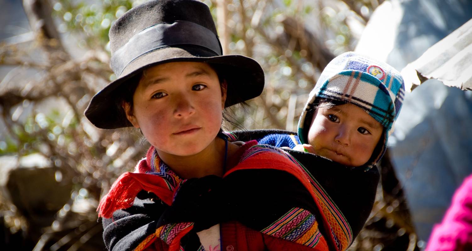 4-Days Unique Experience @ La Paz, Uyuni & Colchani - Signature Tours