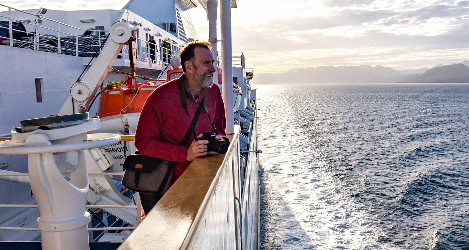 Journey to the Antarctic Circle - Intrepid Travel