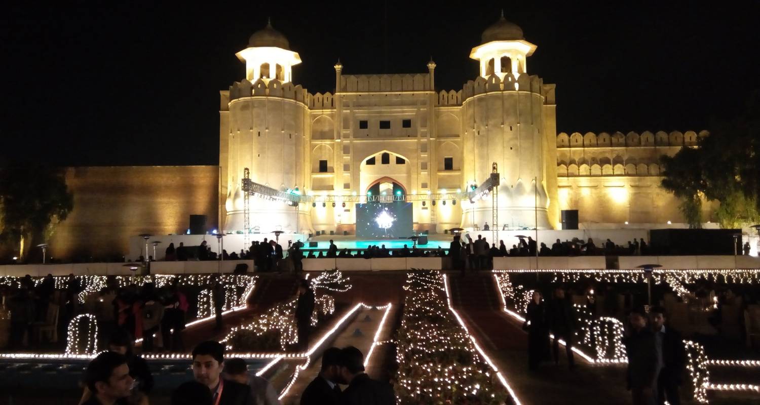 04 días circuito cultural a Lahore y Ceremonia de Arriado de Bandera en la Frontera de Wagah. - Rock Valley Tours Pvt Ltd