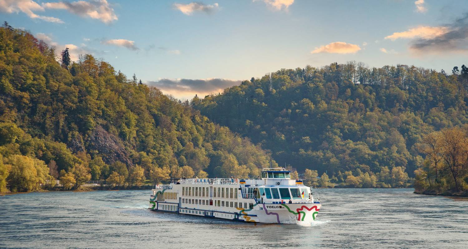 Magestic Danube II (Belgrade - Vienne), MS Fidelio - Crucemundo