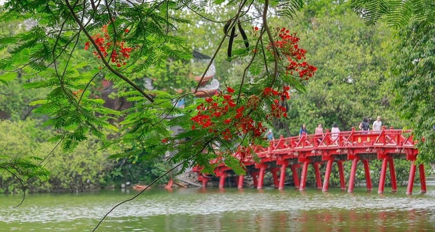 Hanoi - Halong bay - Ninh Binh 5 days With Overnight on Cruise - Indochina Vibes Travel & Trading Company Limited