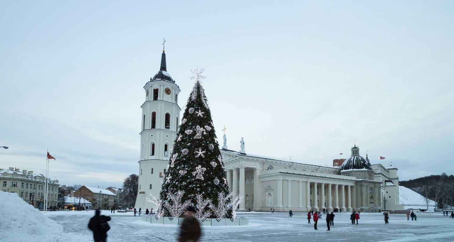 Small Group Christmas Markets Tour in the Baltics in 8 Days (Guaranteed departure) - Travel Addicts Club