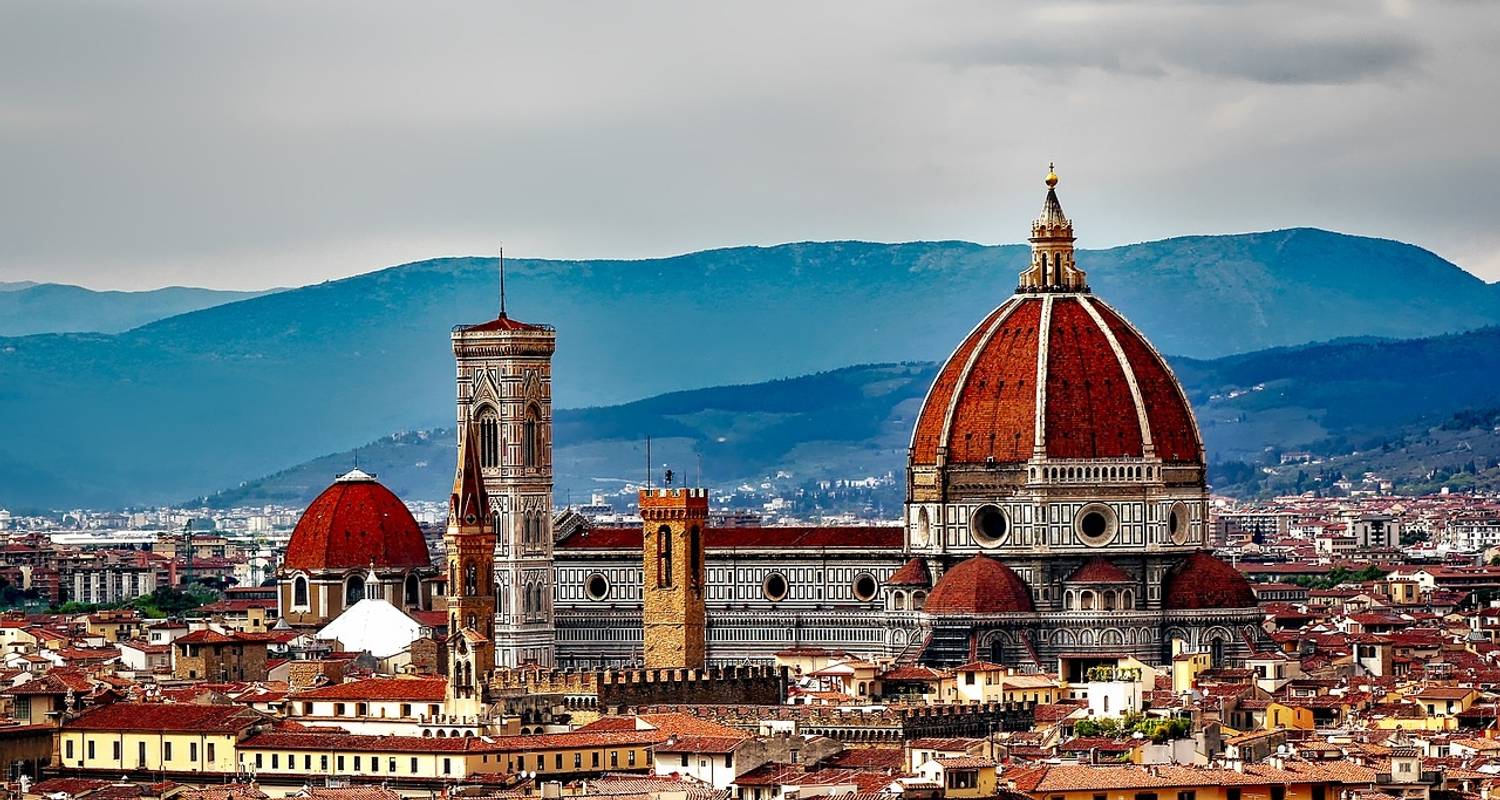 "Instagrammable" Journey of European Heritage - Flag Travel Holidays