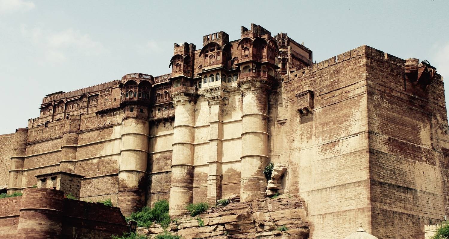 Incredible Rajasthan Tour with Delhi & Agra - Alkof Holidays