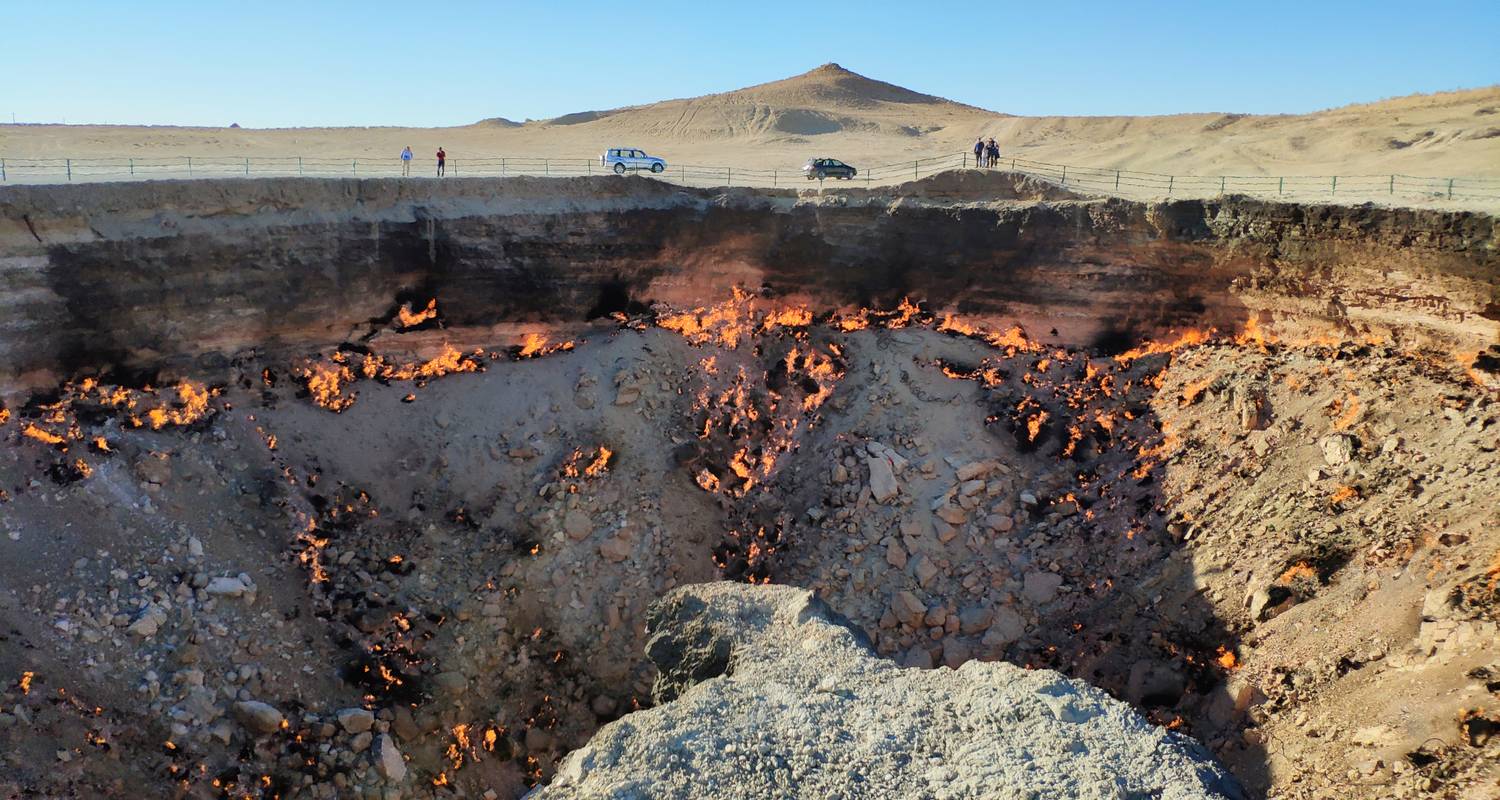 Darvaza Gas Crater (aka Door to Hell) - Pearl of Asia