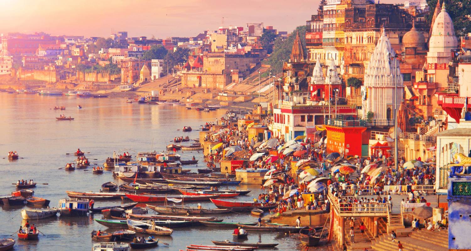Viaje Privado de 2 Días a Benarés desde Hyderabad: Hoteles de Lujo, Vuelos y Billetes Skip-the-Line - Adreva Trotter Pvt Ltd