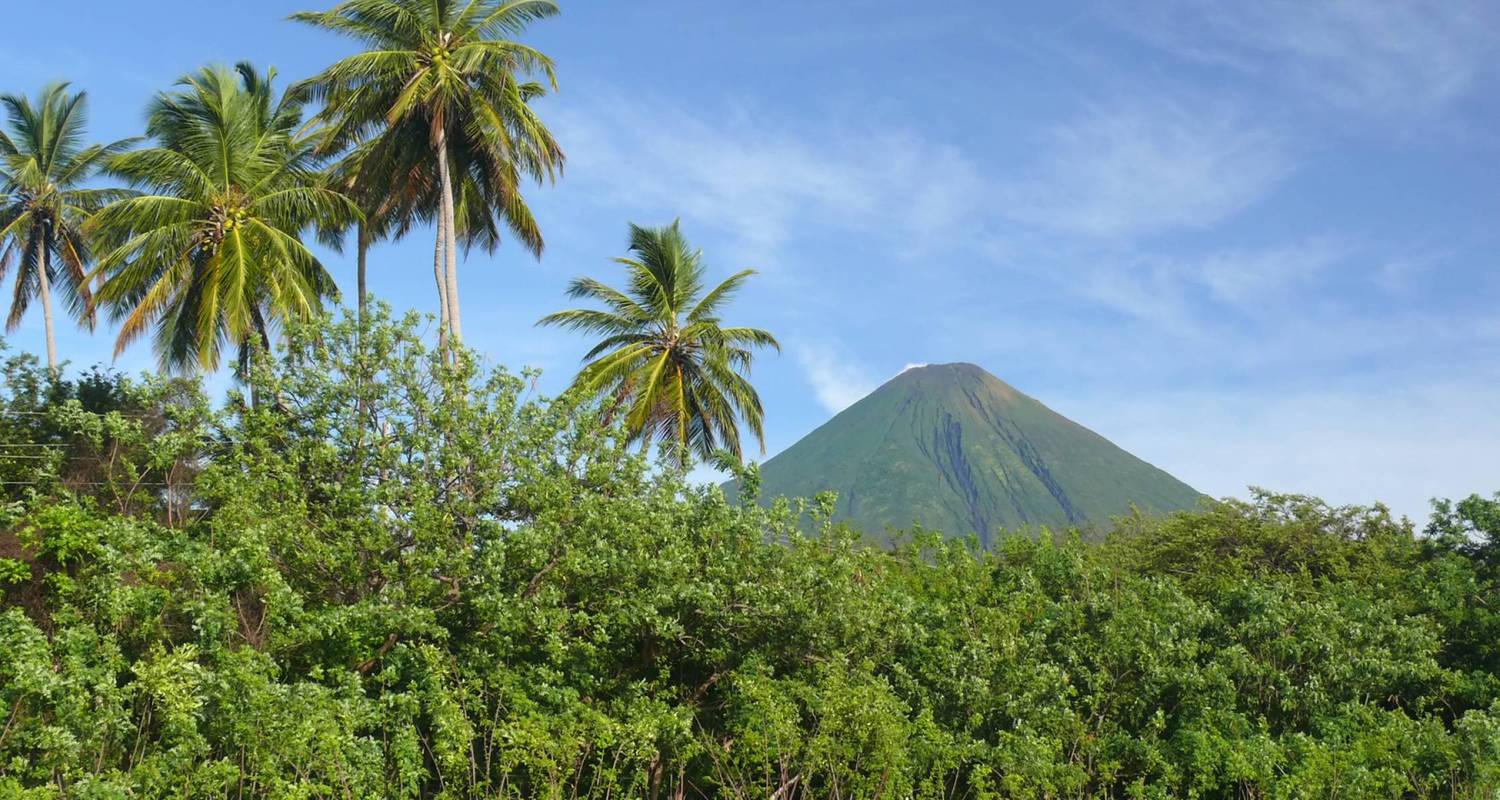 Wonders of Central America - 22 days - On The Go Tours