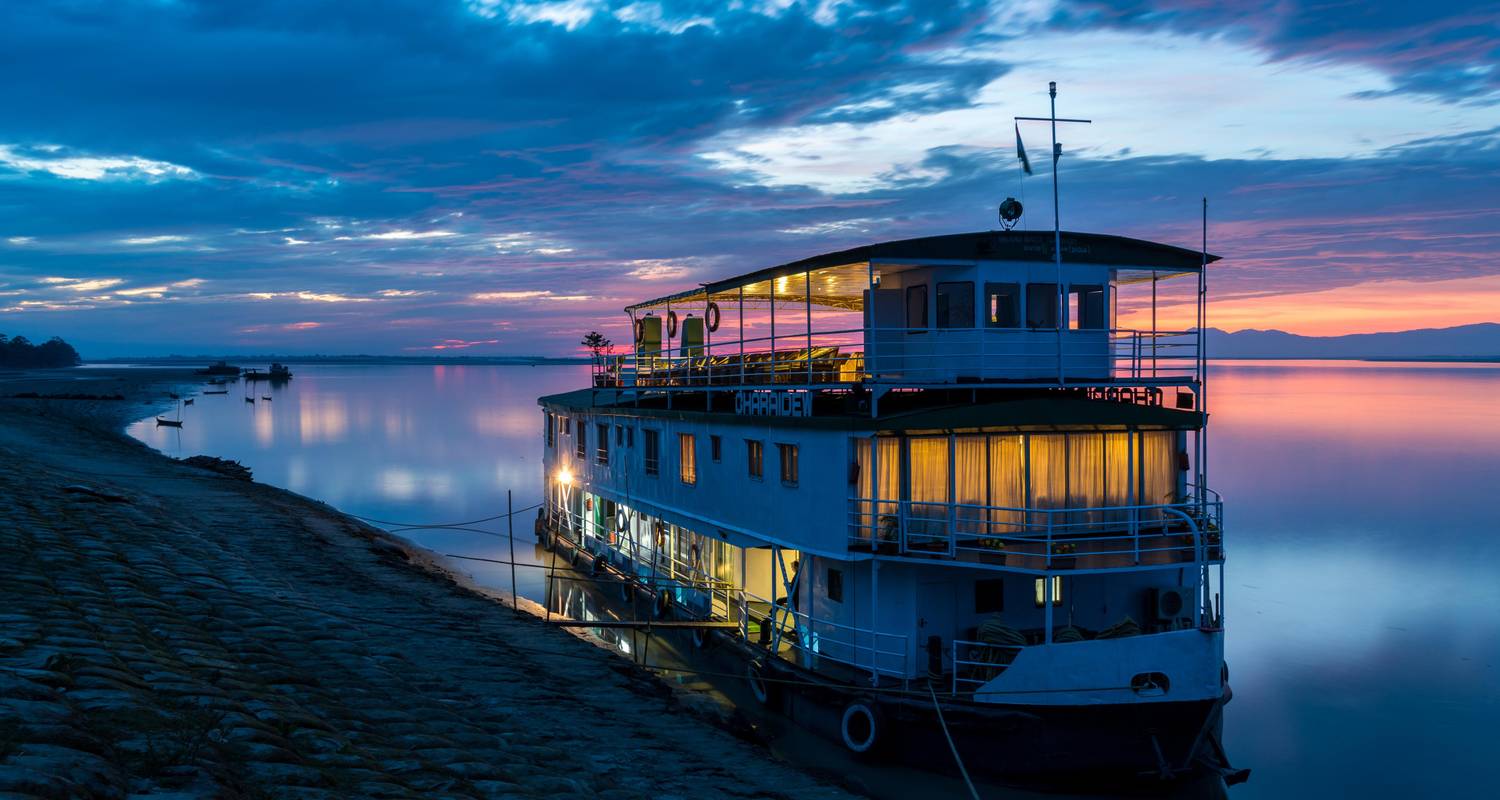 India Adventure: Cruise & Bike the Brahmaputra - Grasshopper Adventures