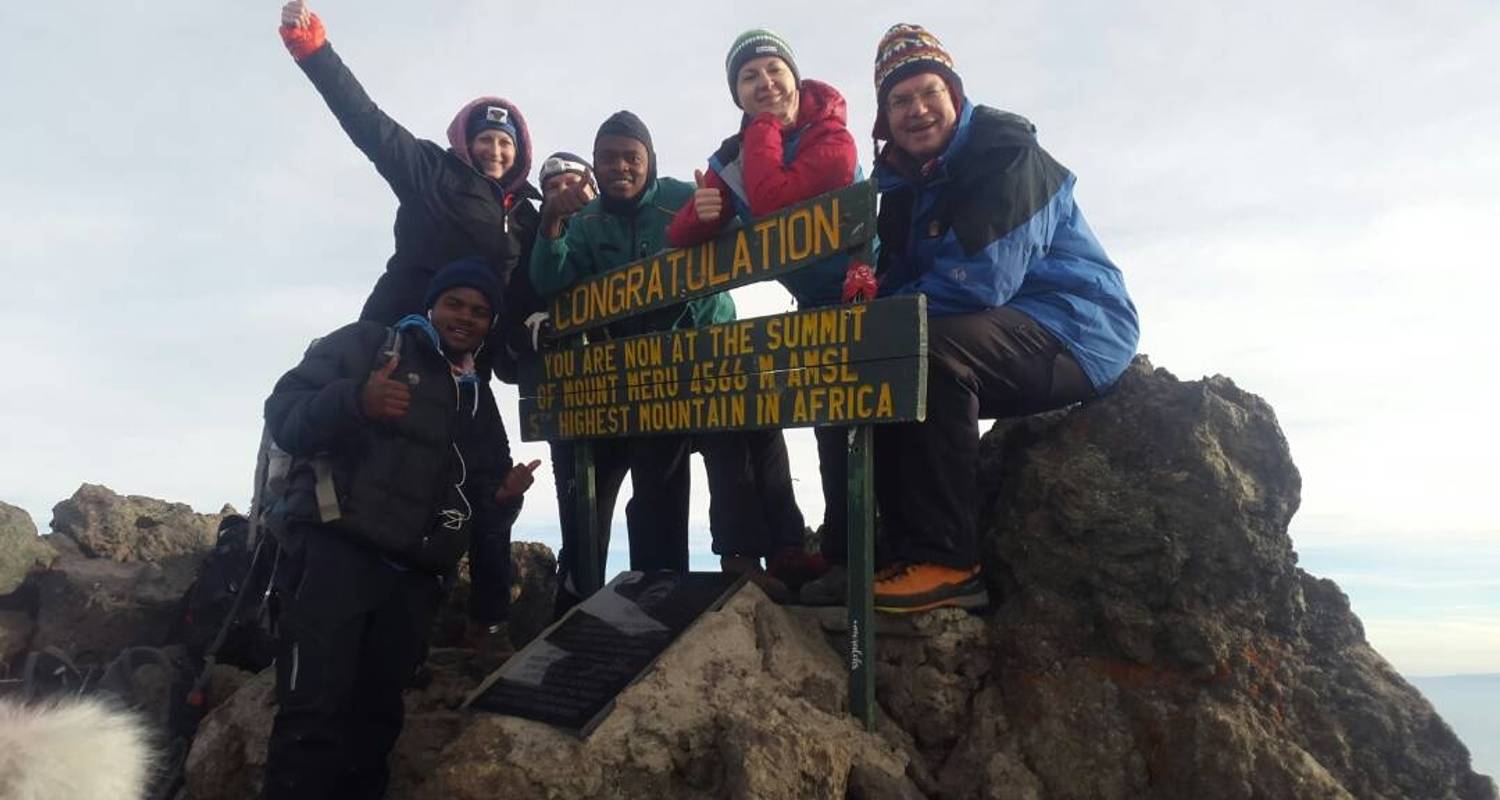 Mount Meru climb (4 days on trek) - International group departure - Shah Tours