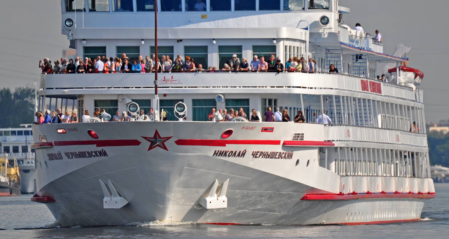 4* Volga River cruise - Moscow to St Petersburg - MS Nikolay Chernishevsky - Vodohod