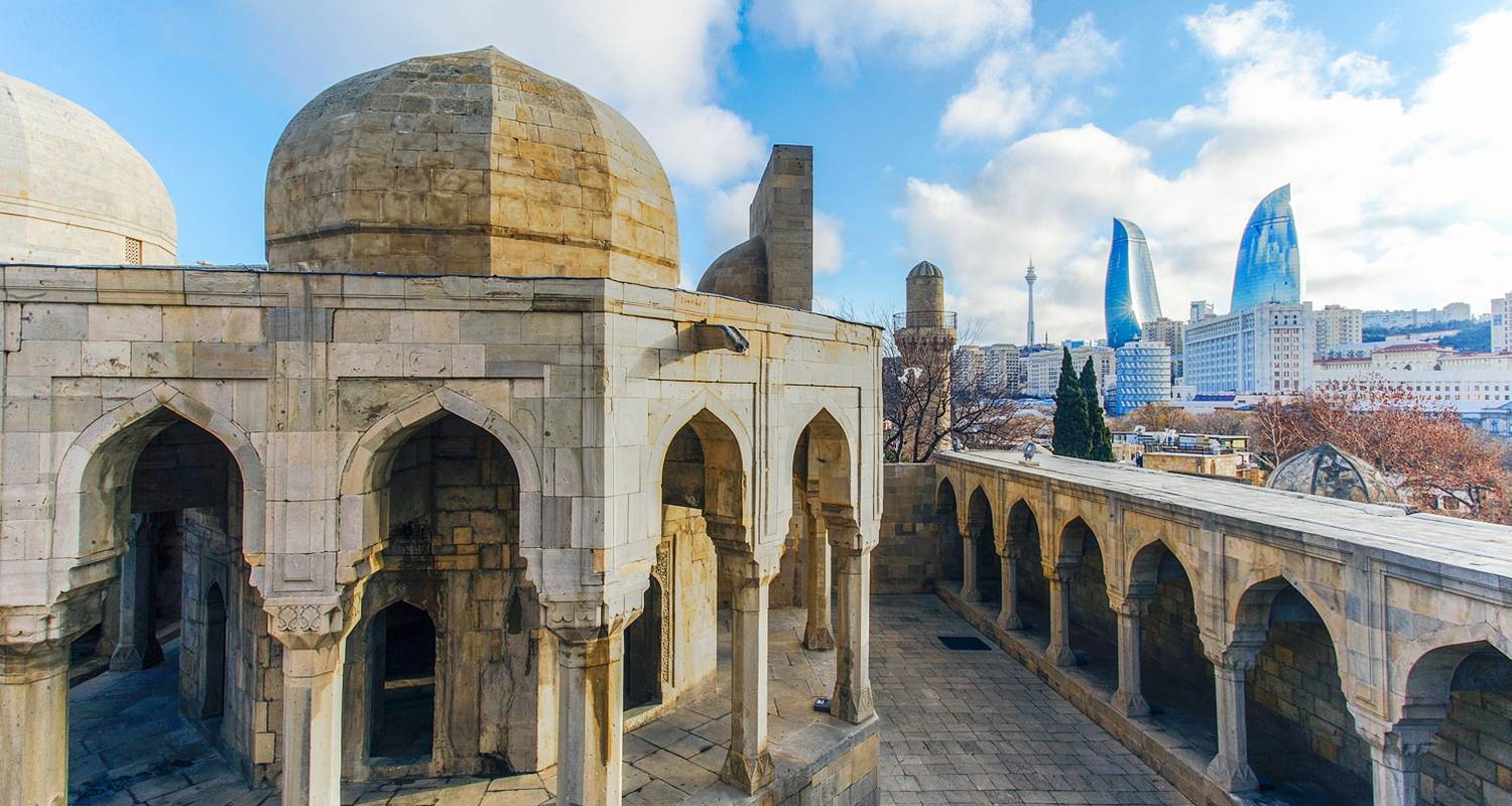Azerbaijan. History and modernity - My name is Travel