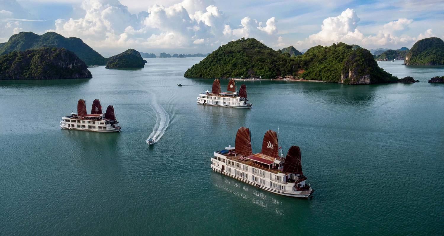 Vietnam At Glance - Top Vietnam Travel
