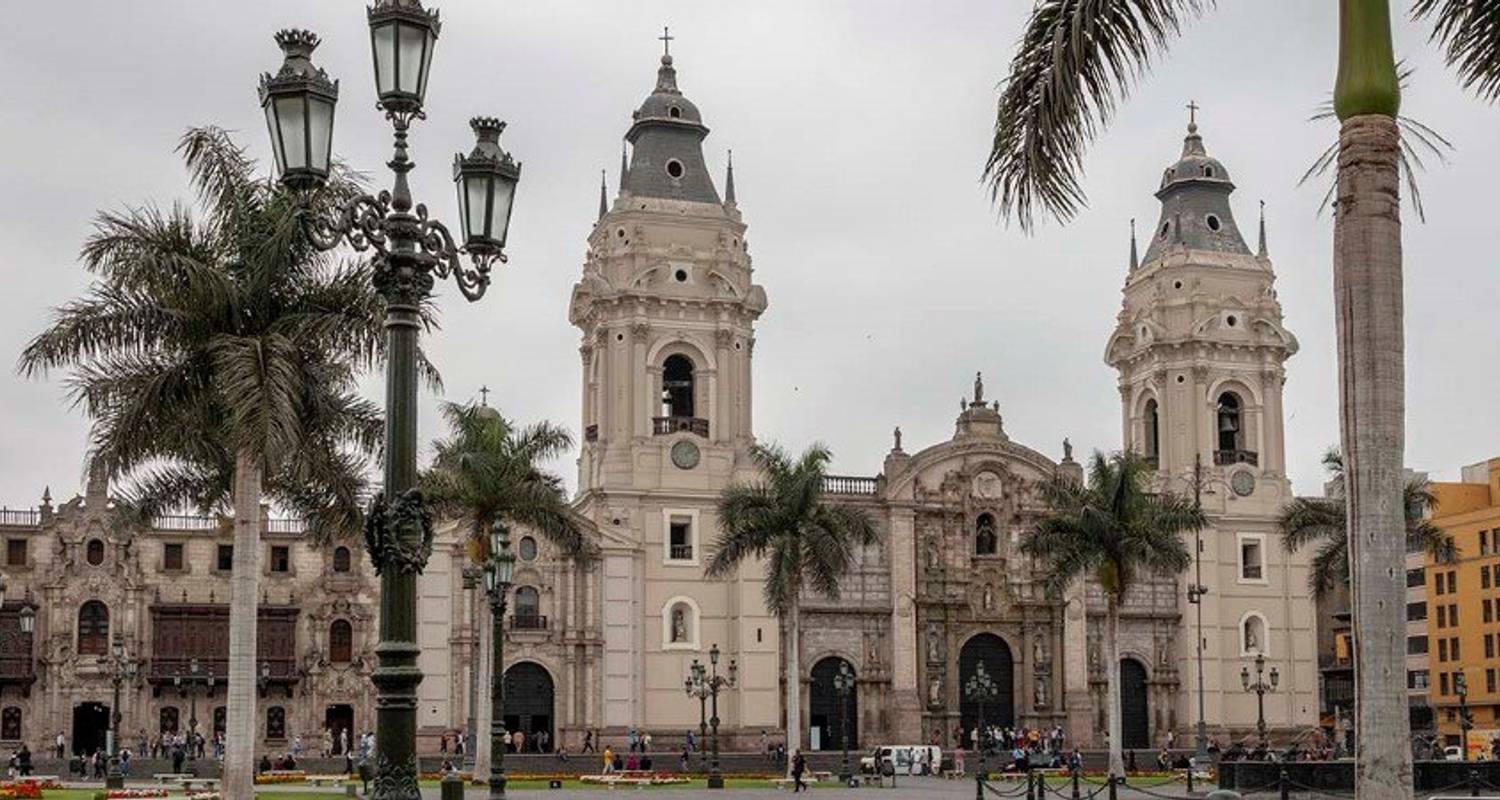 Panama Canal and Andean Coast Discoveries - Hurtigruten