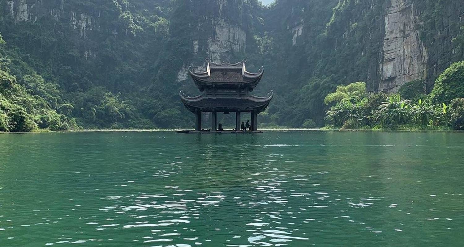 Ha Noi- NINH BINH (SIC TOUR) - Victoriatour and General Commercial Company Limited