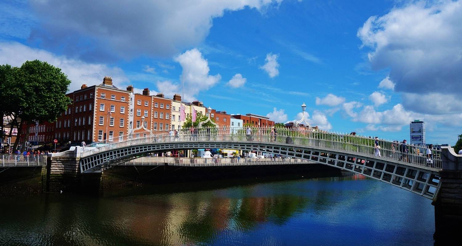 Introduction to Ireland with London - Globus