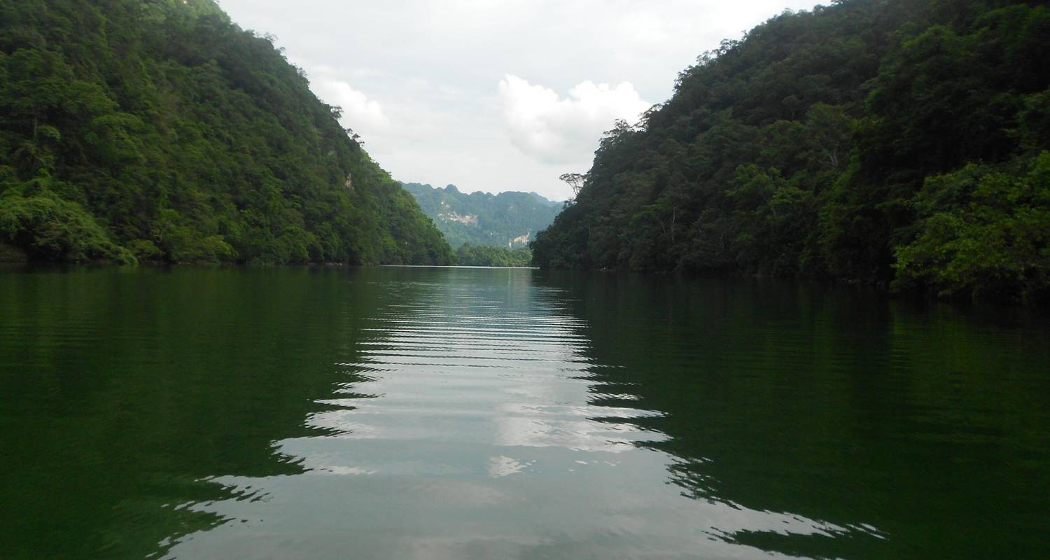 Trekking and cycling in Ba Be National Park 3 days 2 nights - Mr Linh's Adventures