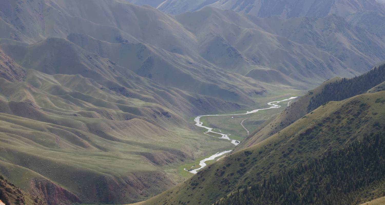Nomadic tour to Kyrgyzstan from Karkara - Steppe and sky travel