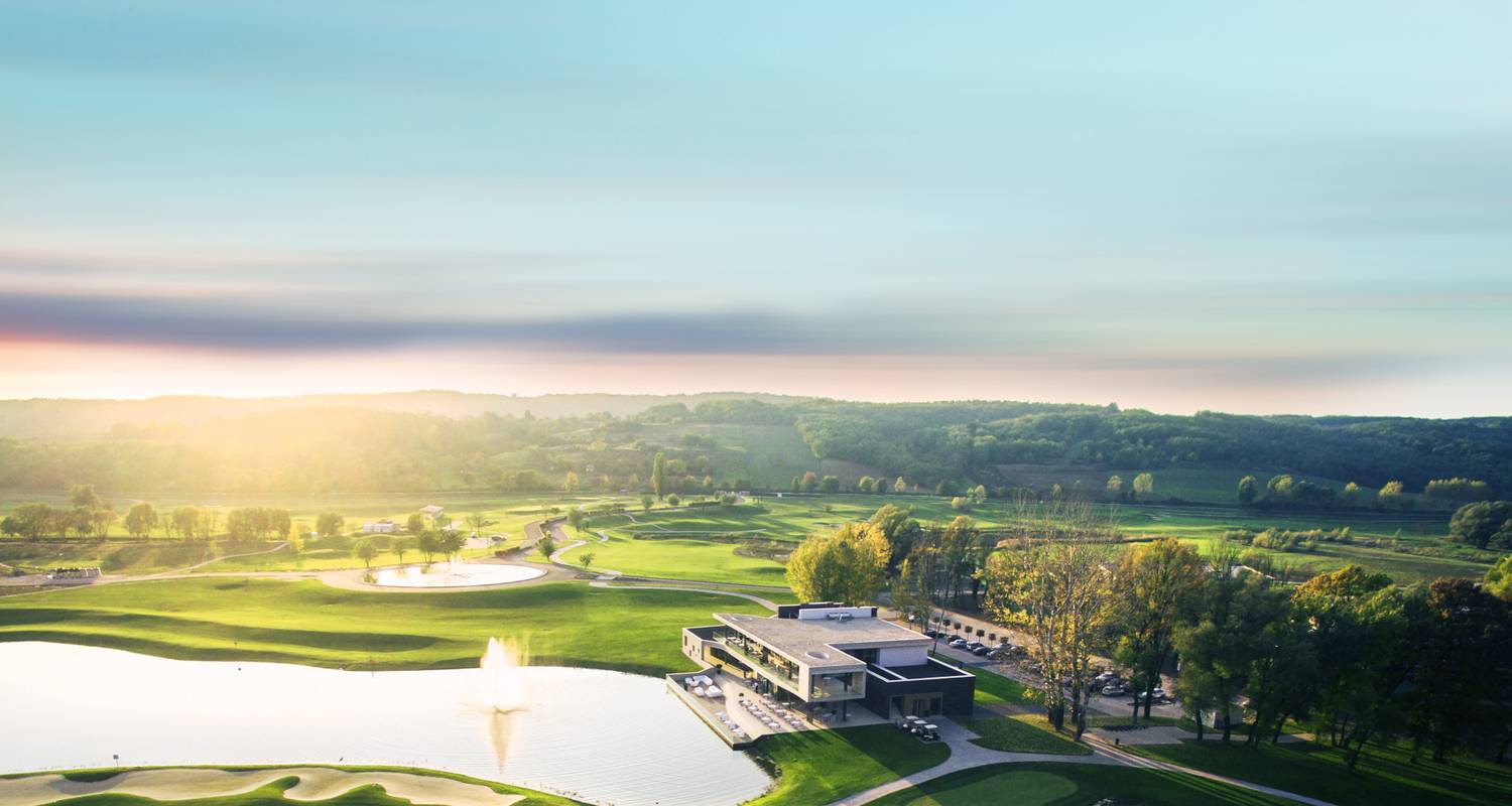 Luxus Golf Woche: 3 Länder, 1 Woche: Prag - Wien - Budapest - Prague Best Experience