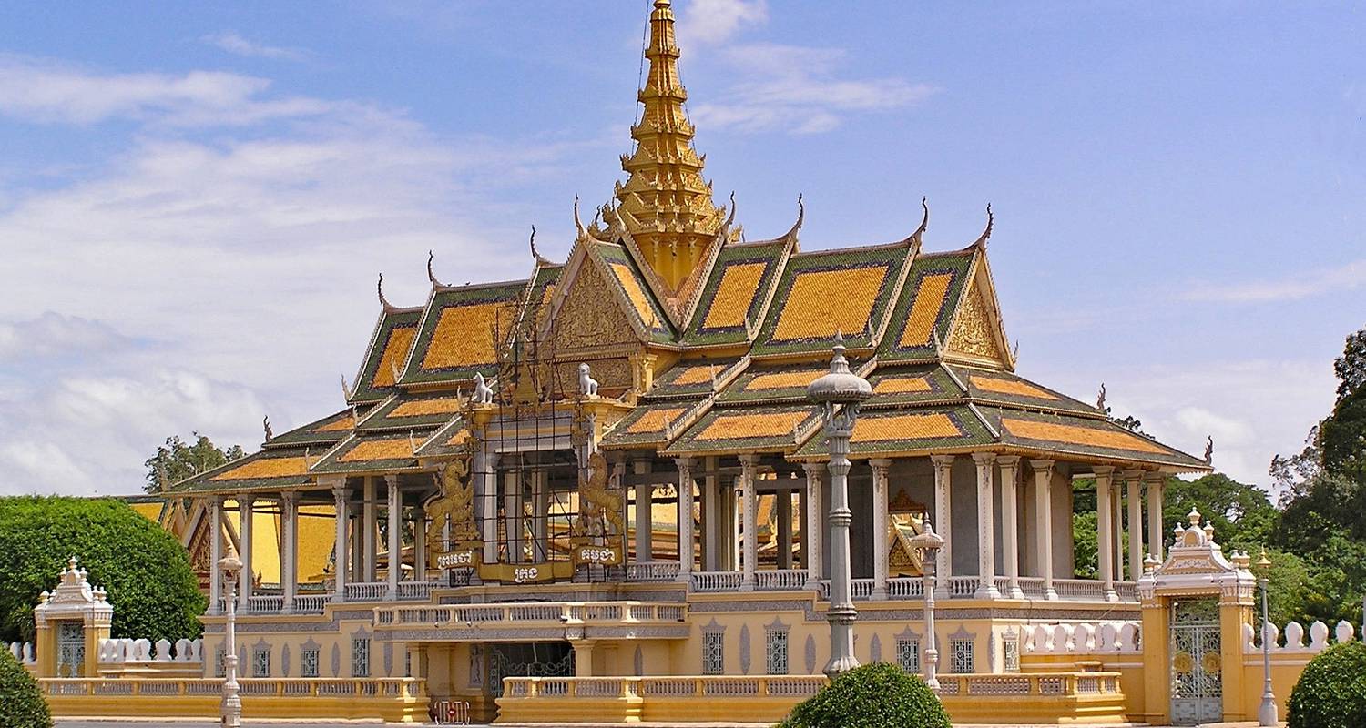 From the Angkor Temples to the Mekong Delta (16 destinations) - CroisiEurope River Cruises