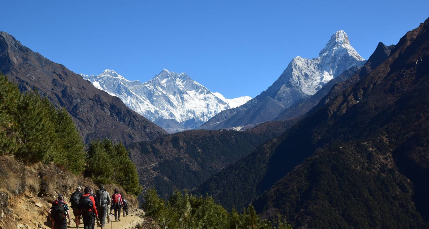 High Road to Everest Base Camp Trekking - Unquote Travel