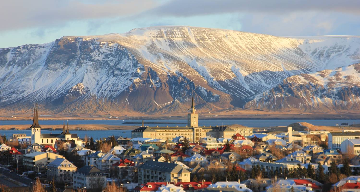 5 Day Private Guided Tour - Golden Circle, South and Blue Lagoon Spa - Pink Iceland