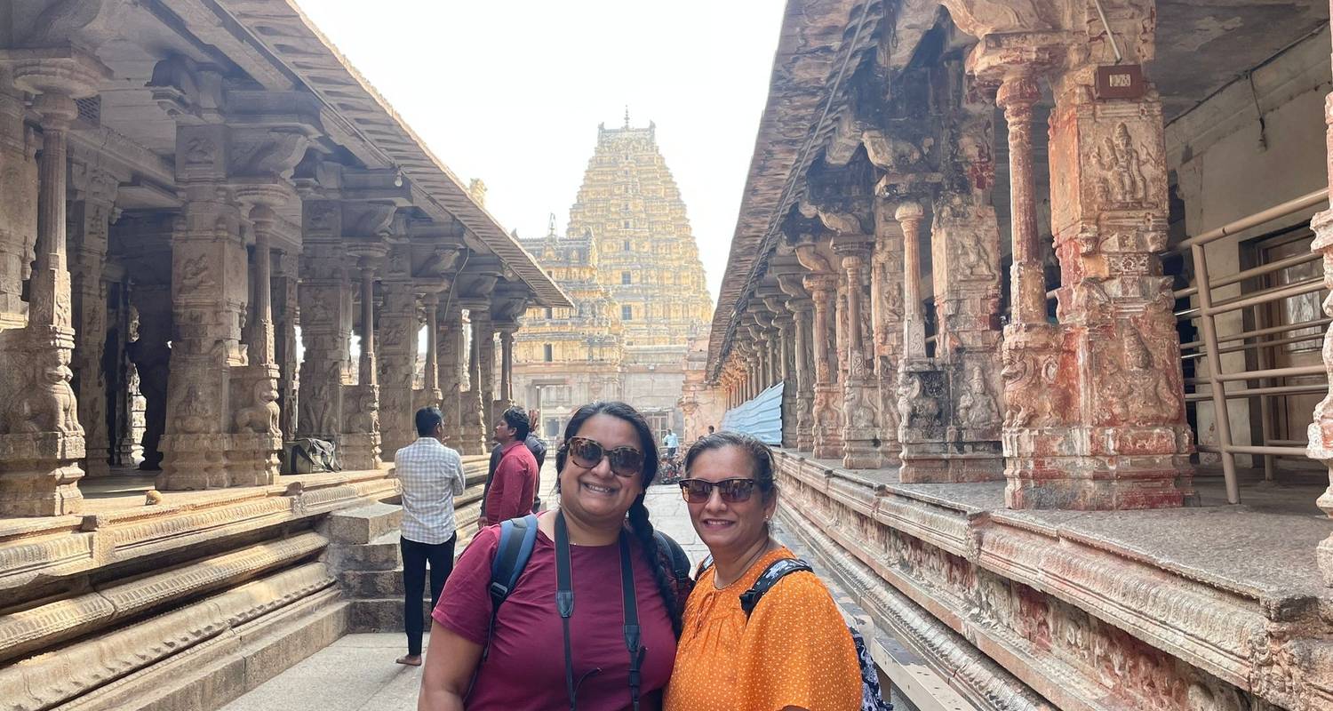 Joyas culturales y gozo costero: excursión de Hubli a Hampi, Bijapur, Badami y Goa - Agora Voyages OPC Pvt Ltd
