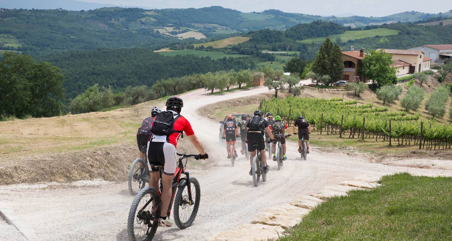 2 Tage Selbst geführte E-Bike Weintour in Todi - Italian Touch