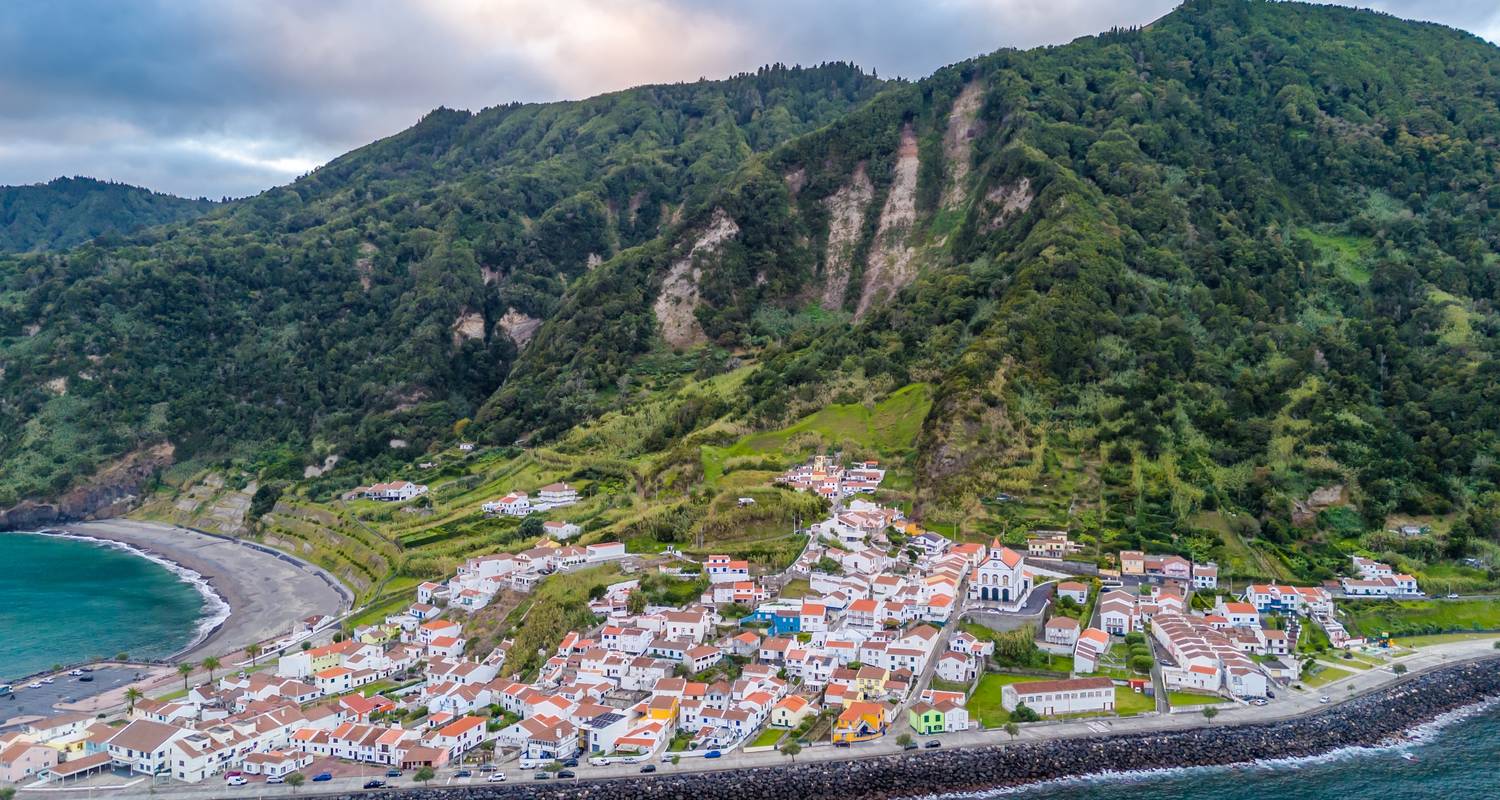 Vuelos Intl. Incluídos circuitos en Archipiélago de las Azores