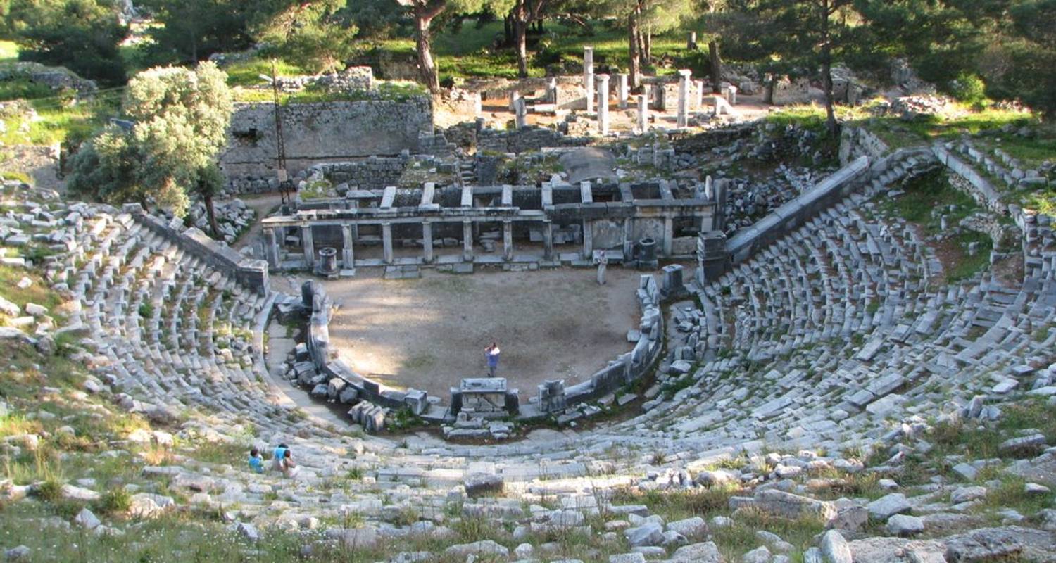 Daily Didyma – Miletos – Priene Tour From Kusadasi - TravelShop Turkey