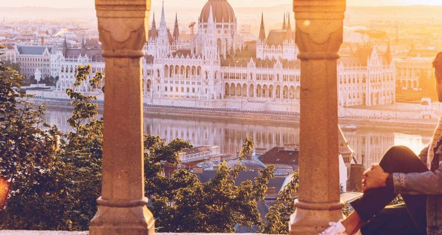 Ruta de Londres a Viena (Estándar, Verano ( A partir de Mar '27), Inicio Ámsterdam, Clásico) - Contiki