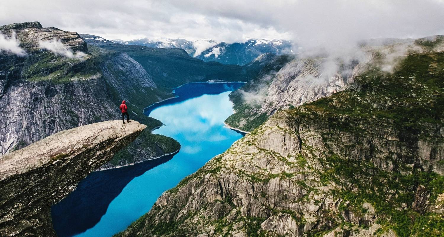 Tailor-Made Private Norway Tour to Scenic Sognefjord - Agate Travel