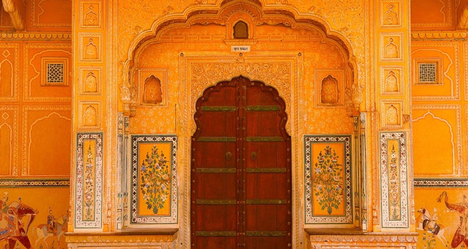 Visite de nuit de la ville rose de Jaipur depuis Delhi en voiture - Joyful Holidays