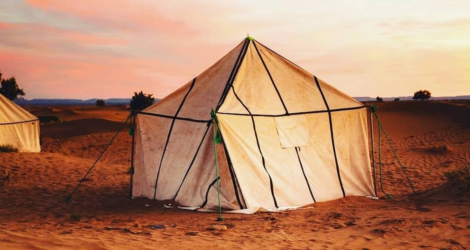 Hiking & Trekking Tours & Trips in Sahara Desert