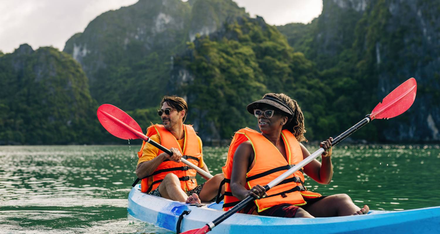 Premium Vietnam in Depth (10 destinations) - Intrepid Premium
