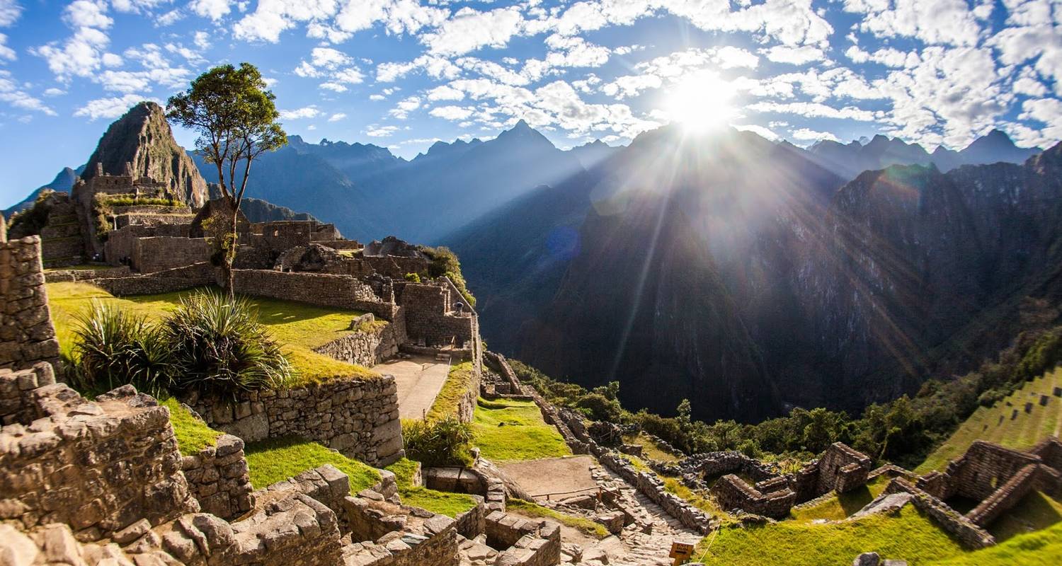 7-Day New Dawn in Machu Picchu: Lima, Cusco & Sacred Valley - VIAJES PACIFICO