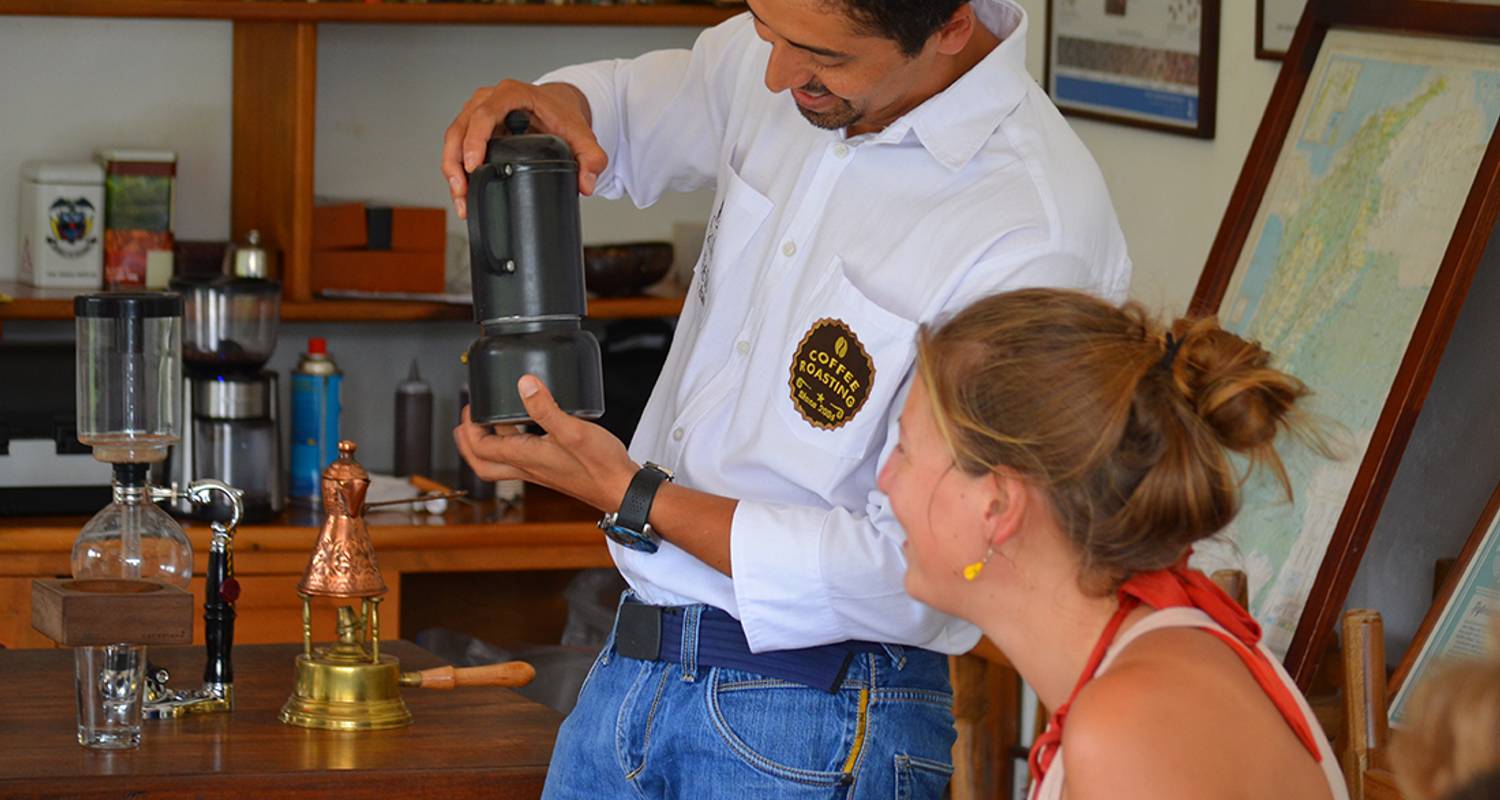 Cafe Colombia - Intrepid Travel