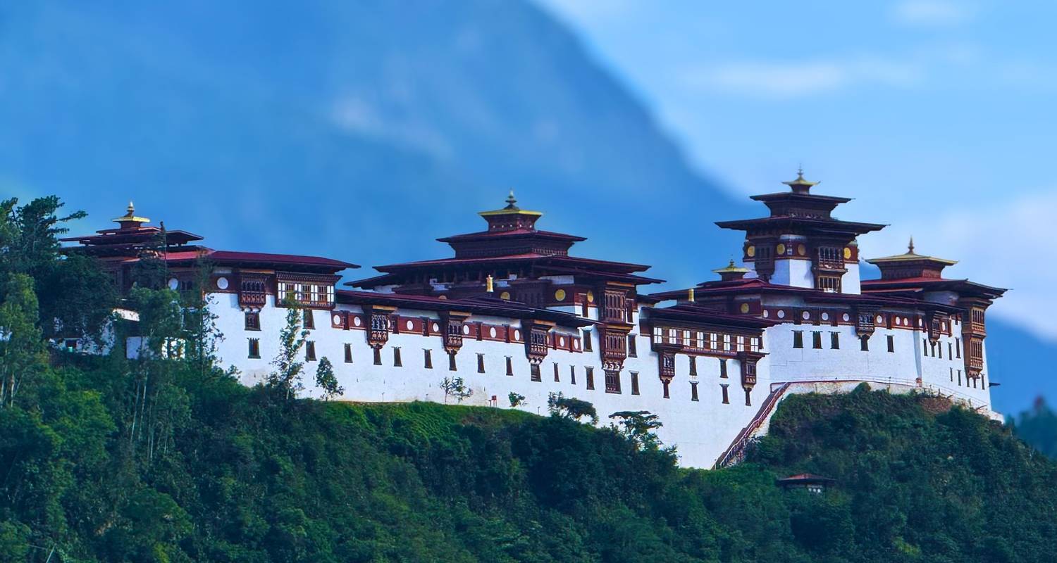 Laya Gasa Trek Rundreisen