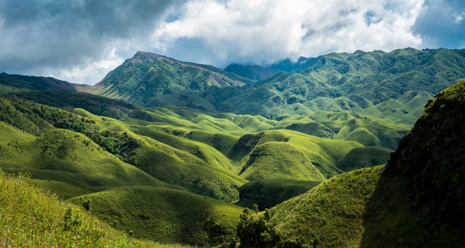 Northeast Adventure : From Living Root Bridges to Himalayan Wonders - Vijay India Tours