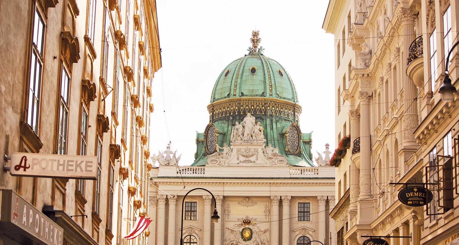 12-Day Grand Central Europe & Turkey Tour: From Imperial Capitals to Eastern Wonders From Vienna to Istanbul 3 Flights included - Small Group Tour - Ajdinis